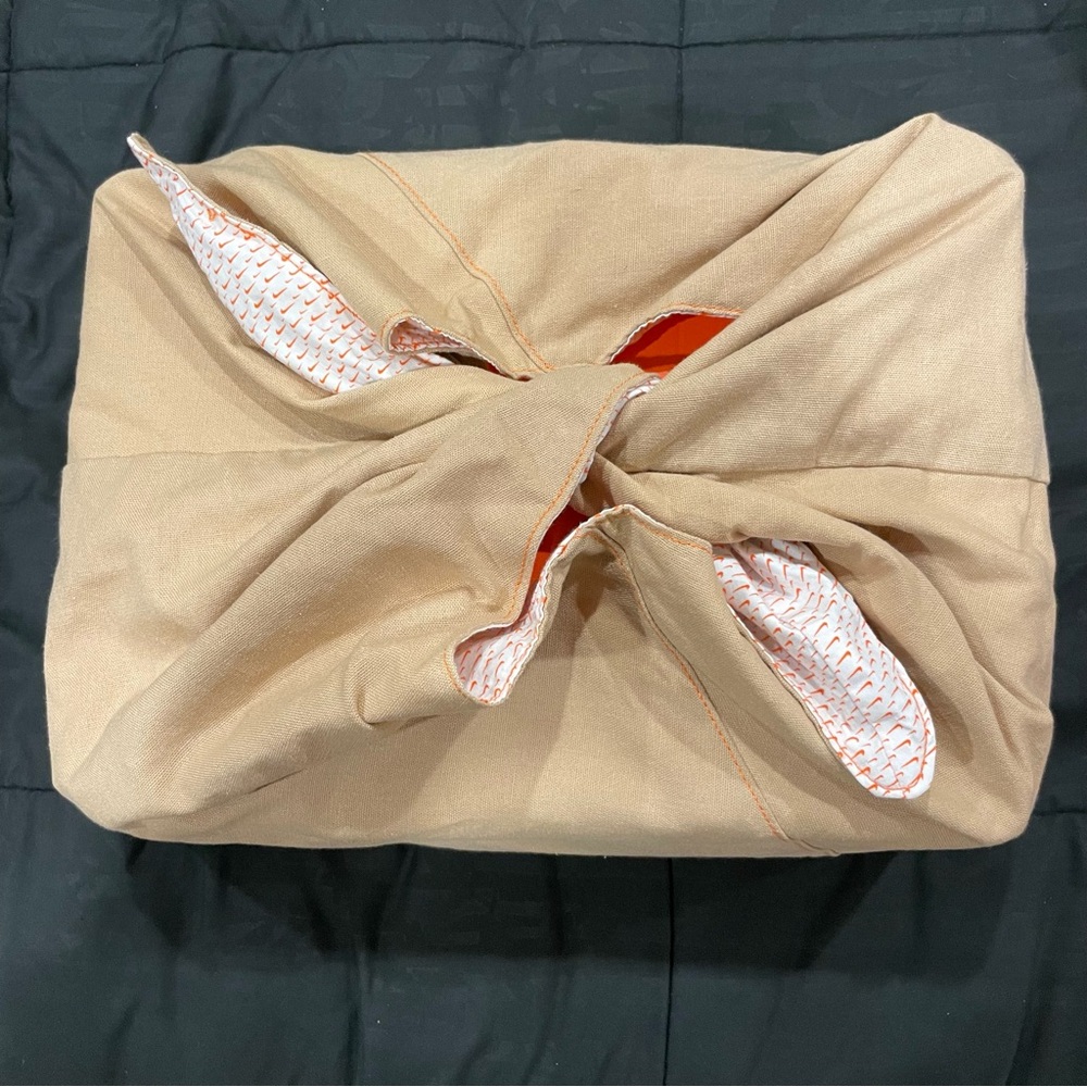 ✨Nike Cloth Gift Wrap Tote Bag - Picture 4 of 5